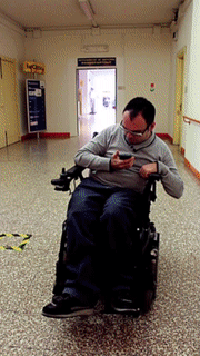 1555664996.gif