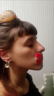 1558083925.gif